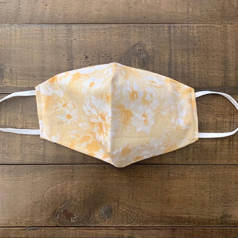Reversible 100% Cotton Face Masks - Picture 7 of 9